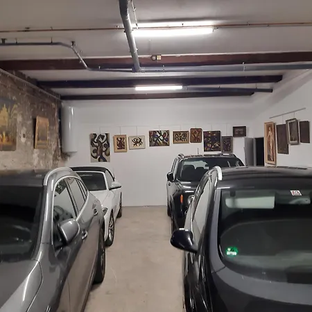 Panzió Face Cite - D'hotes - Parking & Garage Gratuit - Wi-fi Gratuit Carcassone