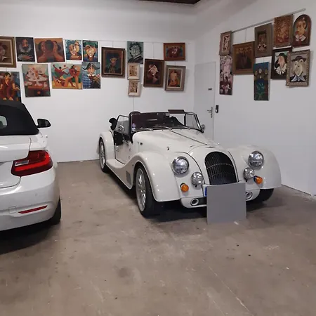 Frühstückspension Face Cite - D'hotes - Parking & Garage Gratuit - Wi-fi Gratuit 4*